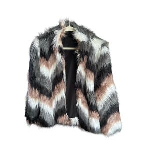Forever 21 Faux Fur coat